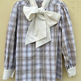 Bow shirt in Beige